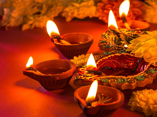 Diwali Festival 2022 : దీపావళి సోమవారమే జరుపుకోవాలి ఎందుకంటే..