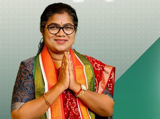 TRS MLAs : ఆ ముగ్గురు కాదు వేరే ముగ్గురా?.. చాలామందికే వల విసిరారా?