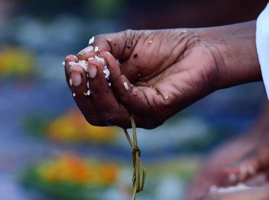 Death Anniversary : సంవత్సరీకాలు ఎందుకు చేయాలి?