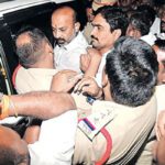 Bandi Sanjay :  బండి పాదయాత్రకు నో పర్మిషన్.. హైకోర్టులో బీజేపీ పిటిషన్ …భైంసాలో టెన్షన్…టెన్షన్