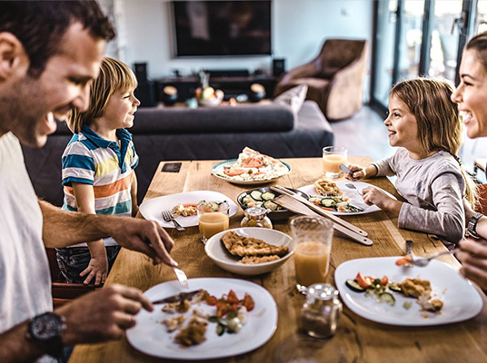 Eating Rules : భోజనం చేసేటప్పుడు మాట్లాడకూడదా….