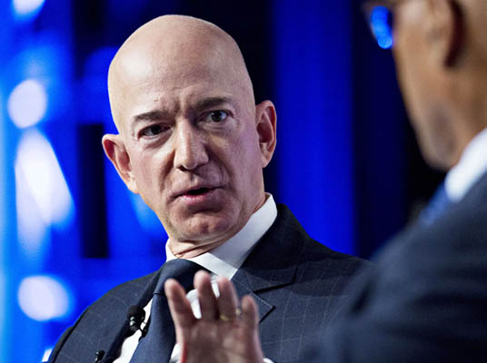 Jeff Bezos Warning : టీవీ, ఫ్రీడ్జ్, కారు కొనడంకంటే..నగదు నిల్వ చేసుకోండి : జెఫ్ బెజోస్