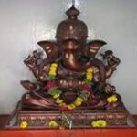 God Photo on Main Entrance: ఇంటి గుమ్మంపై ఏ దేవుడి ఫోటో పెట్టుకోవాలి