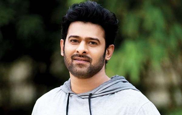 Amararaja : తెలంగాణలో అమరరాజా పెట్టుబడులు.. ఏపీలో వైసీపీ-టీడీపీ వార్..