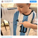 Messi Jersey: జెర్సీ పంపిన మెస్సి.. ధోనీ కూతురు ఫుల్ హ్యాపీ..