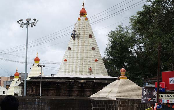 KOLHAPUR MAHALAKSHMI TEMPLE : ప్రళయంలోను చెక్కు చెదరని ఆలయం