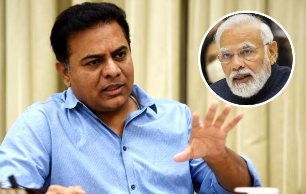 KTR : పట్టణాల అభివృద్ధికి నిధులివ్వండి.. కేంద్రానికి కేటీఆర్ లేఖ