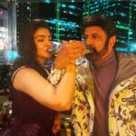 Balakrishna -Honey rose  : హ‌నీ రోజ్‌తో బాల‌య్య చిల్‌.. మందు కొడుతున్న ఫోటో వైర‌ల్‌