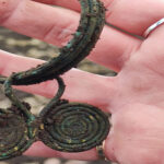 2500 year old ornaments: 2500 ఏళ్లనాటి ఆభరణాలు.. తవ్వకాల్లో బయటికి..