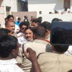 Kalva : కాల్వ శ్రీనివాసులు హౌస్ అరెస్ట్.. రాయదుర్గంలో ఉద్రిక్తత..