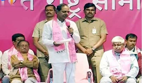 Lokesh: యువగళం ఆగదు, వారాహి ఆగదు.. అడ్డొస్తే తొక్కుకుంటూ పోతామన్న లోకేశ్..