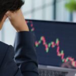 Stock market: వారాంతంలో నష్టాల్లో ముగిసిన మార్కెట్లు!