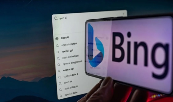 Bing Chatbot :  'బింగ్' దూకుడు.. ఏఐ చాట్‌బాట్‌కు మైక్రోసాఫ్ట్ కళ్లెం?