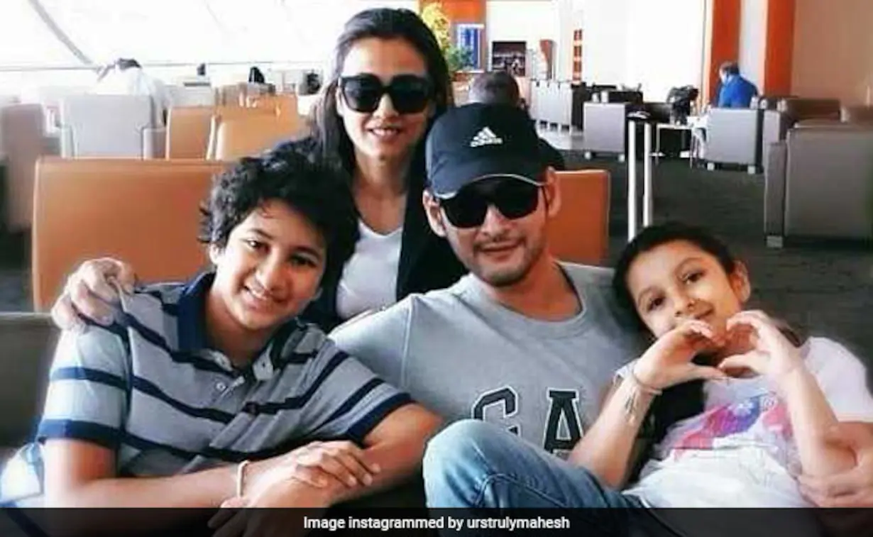 Mahesh Babu: మ‌ళ్లీ వెకేష‌న్‌లోకి మ‌హేష్ అండ్ ఫ్యామిలీ