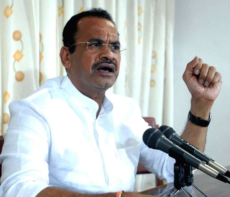 RevanthReddy: బొడిగుండు మీద బొచ్చు మొలిచేది లేదు.. తెలంగాణలో బీజేపీ గెలిచేది లేదు..