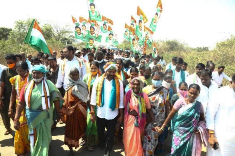 Pawan: దావోస్‌ ఎందుకు? నూడుల్స్‌ సెంటర్‌, చాయ్‌ పాయింట్లు ఉండగా.. జగన్ కు పవన్ పంచ్ లు