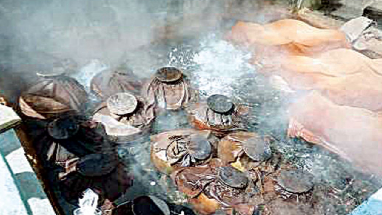 HOLYWATER : పుణ్యక్షేత్రాల్లో నీరు తాగకూడదా….
