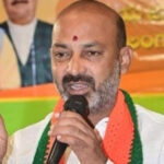 Bandi Sanjay : విచారణకు రాలేను.. సిట్ కు బండి సంజయ్ లేఖ..