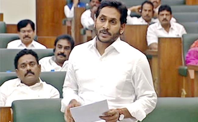 TSPSC: రేవంత్‌రెడ్డికి సిట్ నోటీసులు.. కేటీఆర్‌కు కూడా ఇవ్వాలన్న పీసీసీ చీఫ్..