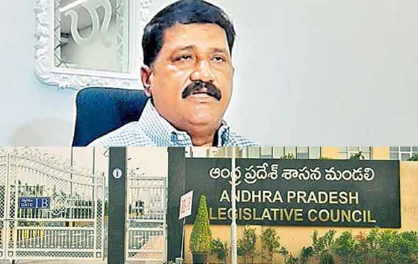 Rahul Gandhi : మోదీ ఇంటిపేరుపై కామెంట్... రాహుల్ గాంధీకి రెండేళ్ల జైలుశిక్ష..