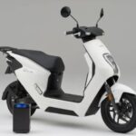 Features of Honda EM1:హోండా ఫస్ట్ ఎలక్ట్రిక్ స్కూటర్.. ఫీచర్స్ తెలుసా?