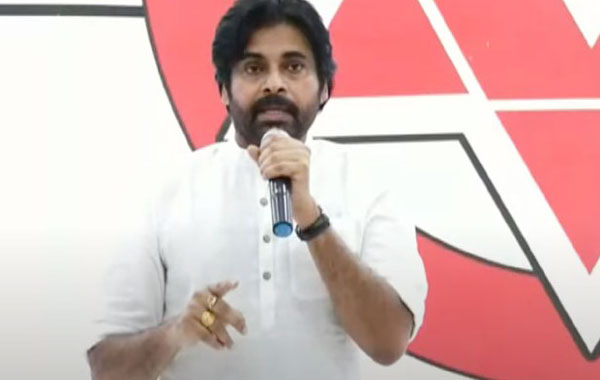 MLA Rajaiah : తగ్గేదేలే.. ఎమ్మెల్యే క్షమాపణ చెప్పినా.. శాంతించని సర్పంచ్..