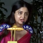Poonam Kaur: నాదీ తెలంగాణనే.. ప్లీజ్ వెలివేయకండి.. కన్నీళ్లు పెట్టుకున్న పూనమ్