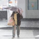 Rain: బీ అలెర్ట్.. ఏపీ, తెలంగాణలో రెండు రోజులు భారీ వర్షాలు..