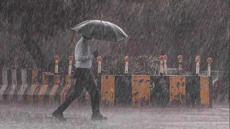 Telangana: రెయిన్ అలెర్ట్.. మళ్లీ భారీ వర్షాలు.. ఆ జిల్లాలకు ఎల్లో అలెర్ట్..