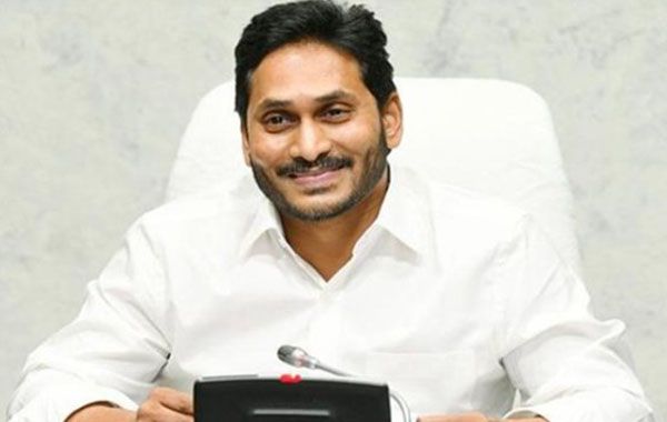 Jagan : నేడు అనంతపురం జిల్లాకు జగన్.. వసతి దీవెన నగదు జమ చేయనున్న సీఎం..