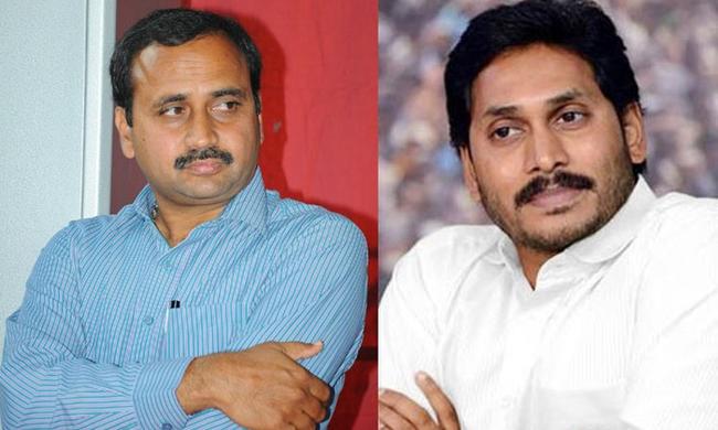 Renu Desai: ఆ పరిచయం మండు వేసవిలో చల్లగాలి.. రేణూ దేశాయ్ ఇంట్రెస్టింగ్ కామెంట్