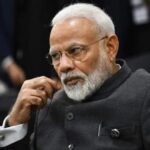 Modi: మోదీ సర్టిఫికెట్లపై చర్చ.. వాట్సాప్ యూనివర్సిటీ అంటూ రచ్చ..