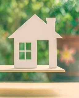 Home Loan:- ఇంటి రుణం 15 ఏళ్ల పాటు కట్టడం కరెక్టేనా?