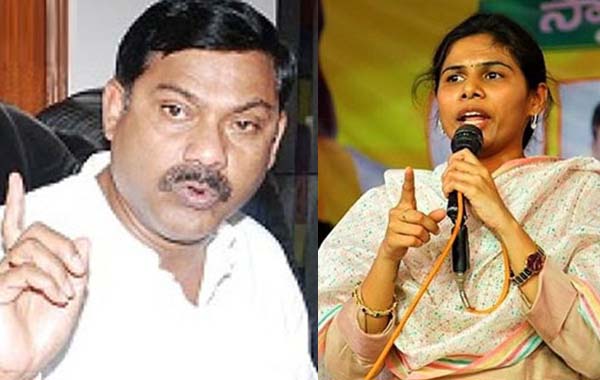 Akhila Priya Vs AV Subbareddy : ఆళ్లగడ్డలో ఆధిపత్య పోరు.. సీటు కోసమే యుద్ధమా..?