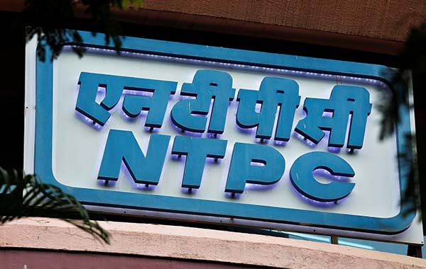 NTPC : ఎన్‌టీపీసీలో అసిస్టెంట్‌ ఎగ్జిక్యూటివ్‌, ఏసీఈ పోస్టులు .. భర్తీ ఇలా..?