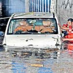 Bangaluru: చీర విప్పి.. ఐదుగురి ప్రాణాలు కాపాడి.. ఆమెకు వందనం