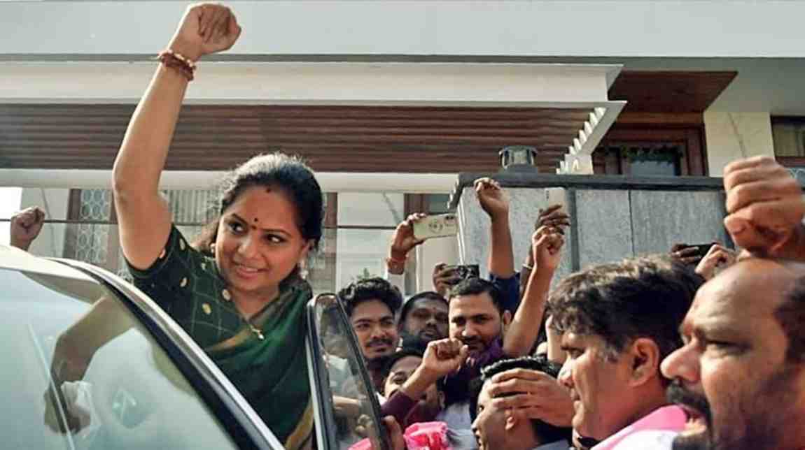 CM KCR: మనం మనం బాధితులం.. కేజ్రీవాల్‌కు కేసీఆర్‌ ఫుల్ సపోర్ట్..