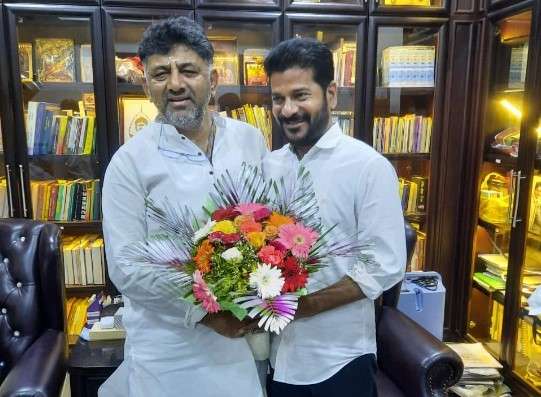 Congress: రేవంత్ మరో డీకే అవుతారా? తెలంగాణలో కర్నాటకం రిపీట్ అవుతుందా?