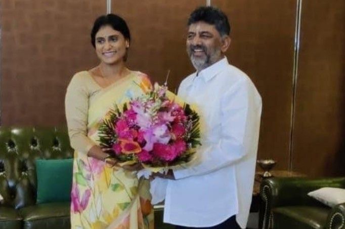 Sharmila: డీకేతో షర్మిల దోస్తానా.. కాంగ్రెస్‌లో చేరిక నిజమేనా?