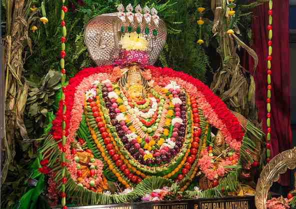Yoga: అమెరికాలో మోదీ యోగా.. గిన్నిస్‌ రికార్డ్స్‌లో ఎంట్రీ..