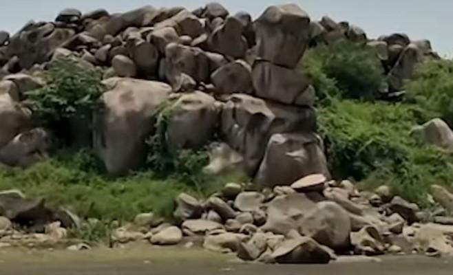 Disappearing ice : కనుమరుగవ్వనున్న ఐస్.. ఆర్క్‌టిక్ సముద్రంలో..