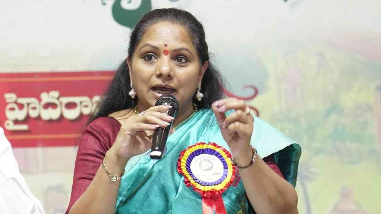Congress: ఖమ్మంలో కేసీఆర్‌కు భారీ వీడ్కోలు సభ!.. కాక మీదున్న కాంగ్రెస్..