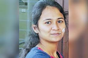 Medico Suicide : ఖమ్మంలో మెడికో ఆత్మహత్య.. అనుమానాలెన్నో..?