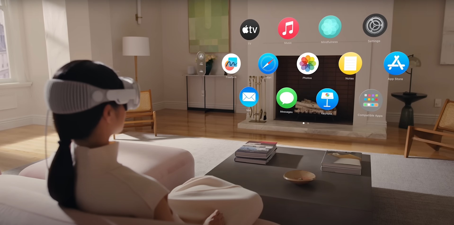 Apple's new headset : యాపిల్ కొత్త హెడ్‌సెట్.. సరికొత్త టెక్నాలజీతో..