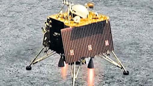 Gold Rates : స్థిరంగా బంగారం ధరం.. ఈరోజు ఎంతంటే..?