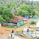 Godavari : గోదావరి ఉగ్రరూపం.. ముంపులో లంక గ్రామాలు..