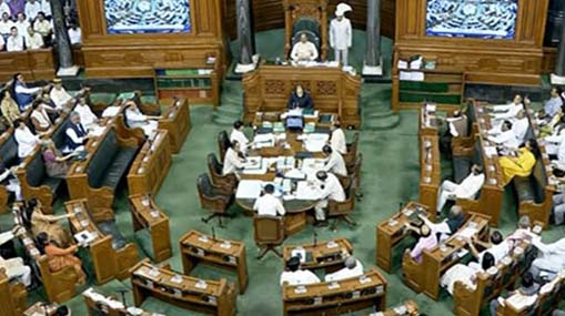 Mudhole news : అభివృద్ధి సంగతేంటి? ఎమ్మెల్యేను నిలదీసిన ప్రజలు..