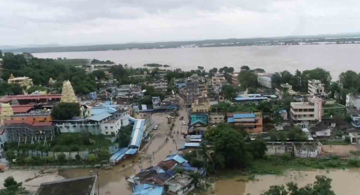 Hyderabad: డిప్రెషన్‌లో హైదరాబాద్ యువతి.. అమెరికాలో ఆకలిరాజ్యం..
