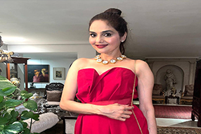 Roja Movie Heroine  : ‘సంతోషంగా లేను’.. సినిమాల నుండి తప్పుకున్న కారణాన్ని బయటపెట్టిన నటి..