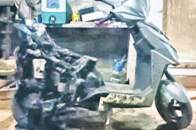 Eluru News : బాలింత కడుపులో కత్తెర.. డాక్టర్ల నిర్వాకం..